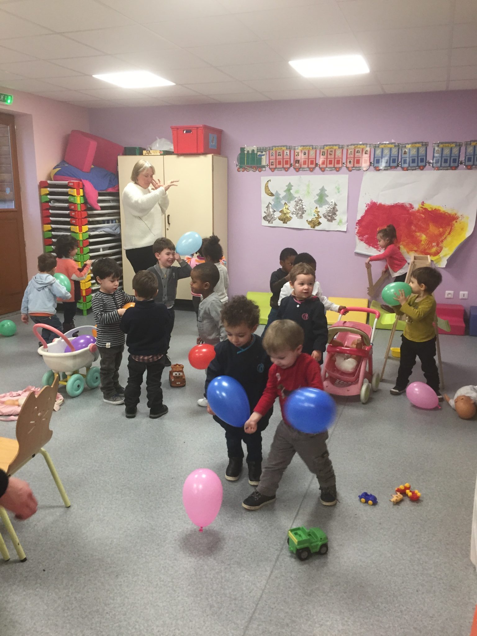 Venez dès 2 ans en classe passerelle!